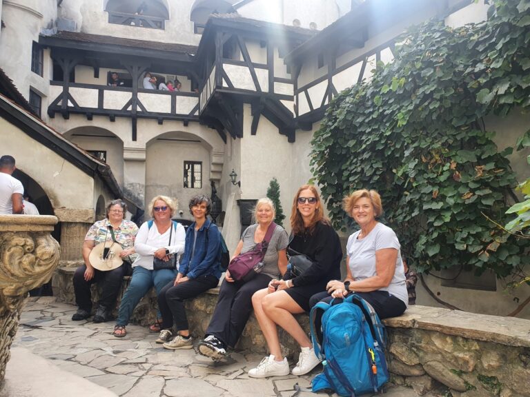Marastours Tour Tourists Stone Bench Ivy Wall
