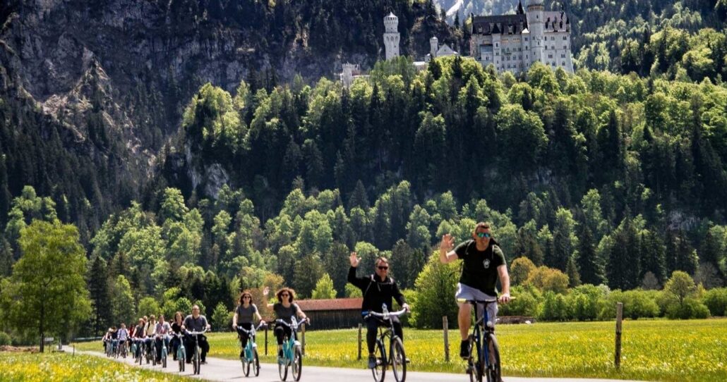 Mikesbiketours Tour Bicyclists Mountain Castle Greenery