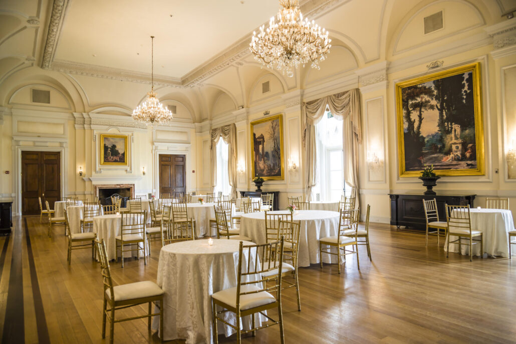 Ohekacastle Tour Elegant Ballroom Chandeliers Paintings