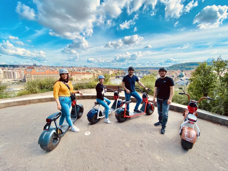 Scroosertour Tour Scooter Group City View