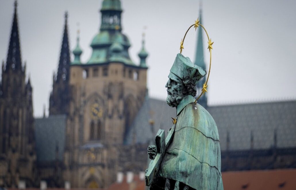 Segwayfun Tour Statue Prague Castle Gothic Spires 