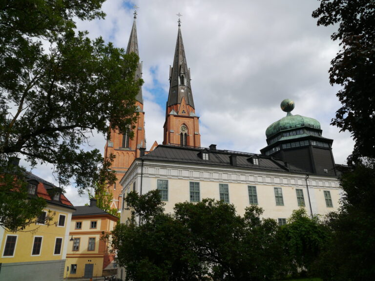 Swedenhistorytours Tour Twin Towers Green Dome