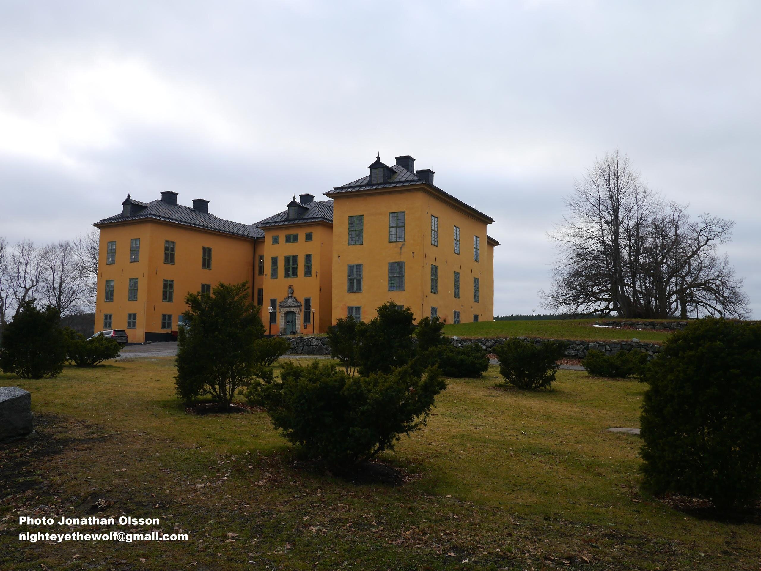 Swedenhistorytours Tour Yellow Building Landscape Trees