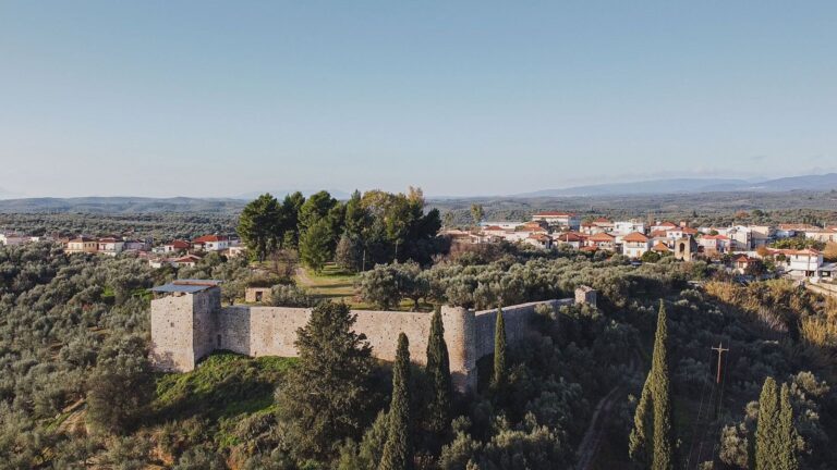 Theoliveroutes Tour Medieval Wall Olive Grove Village