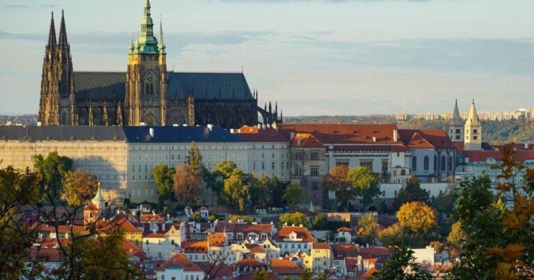 Tours Prague Tour Prague Castle Red Roofs