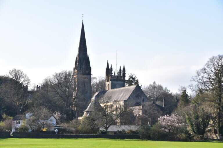 Toursoftheuk Tour Church Towers Green Field