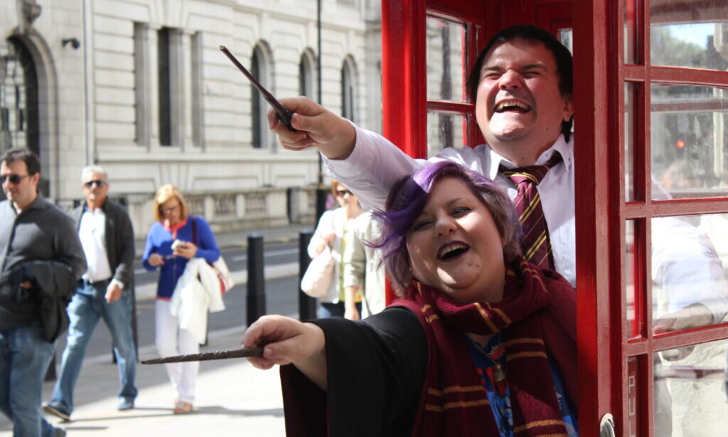 Toursoftheuk Tour Red Phone Booth Cosplay Wizards